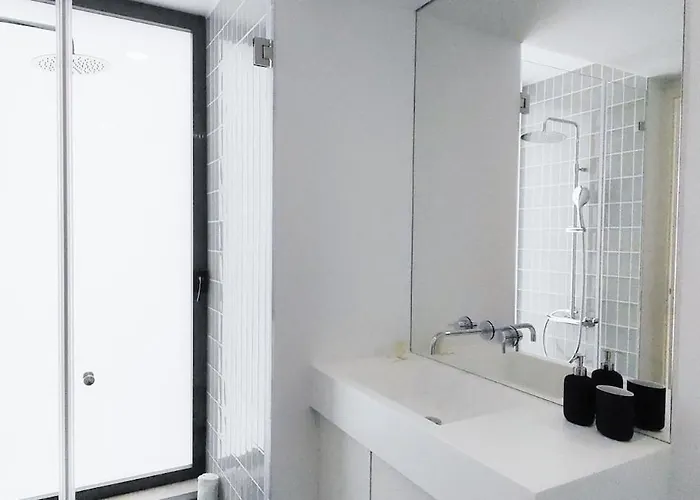 Διαμέρισμα Amazing Stylish W Ac Balcony Elevator *