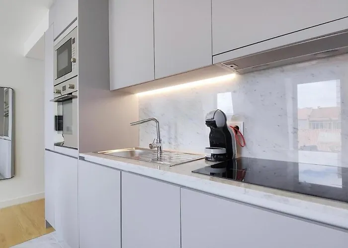 Διαμέρισμα Amazing Stylish W Ac Balcony Elevator *