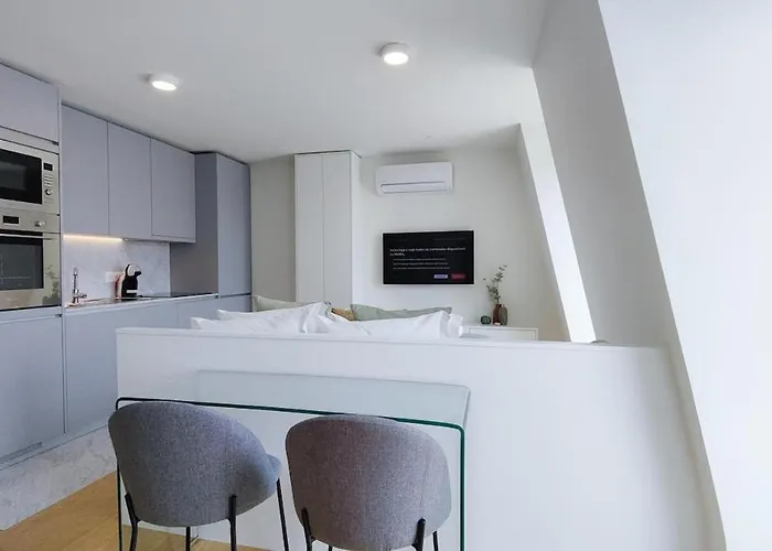 Amazing Stylish W Ac Balcony Elevator * Lisboa